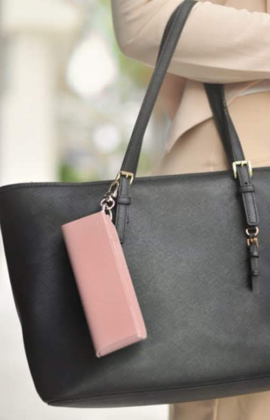 eyecarry pink